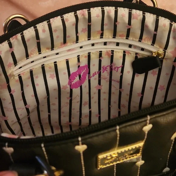 love betsey purse - Picture 4 of 5